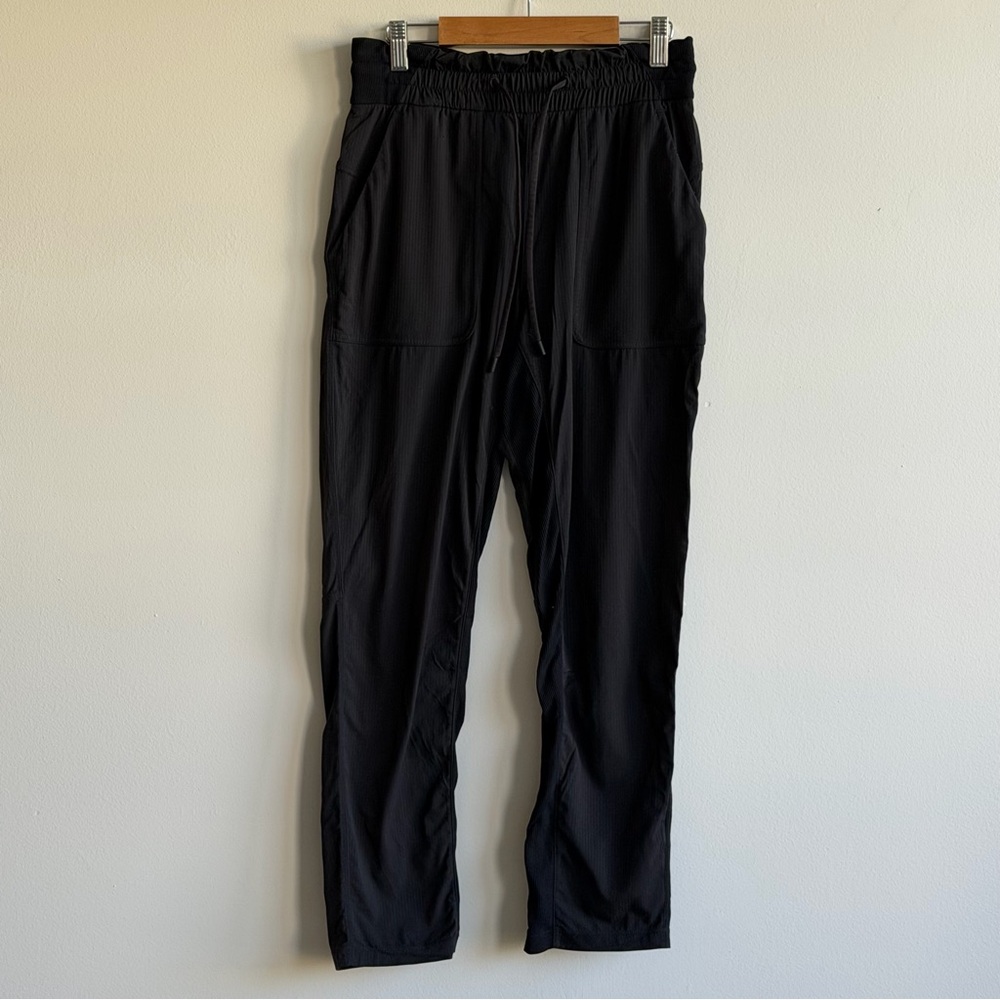 Lululemon Dance Studio Jogger Black Size 4